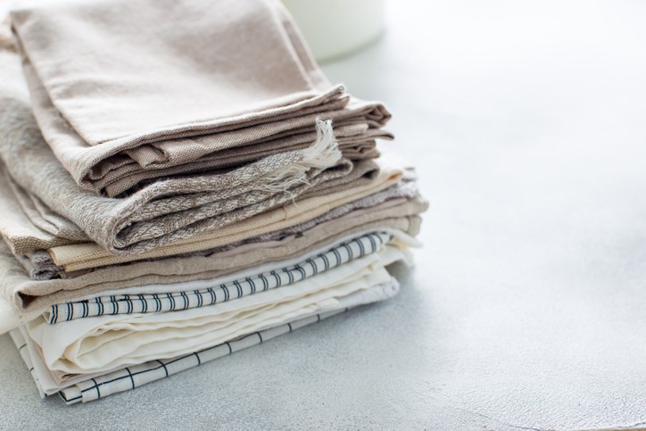 Clean kitchen textiles