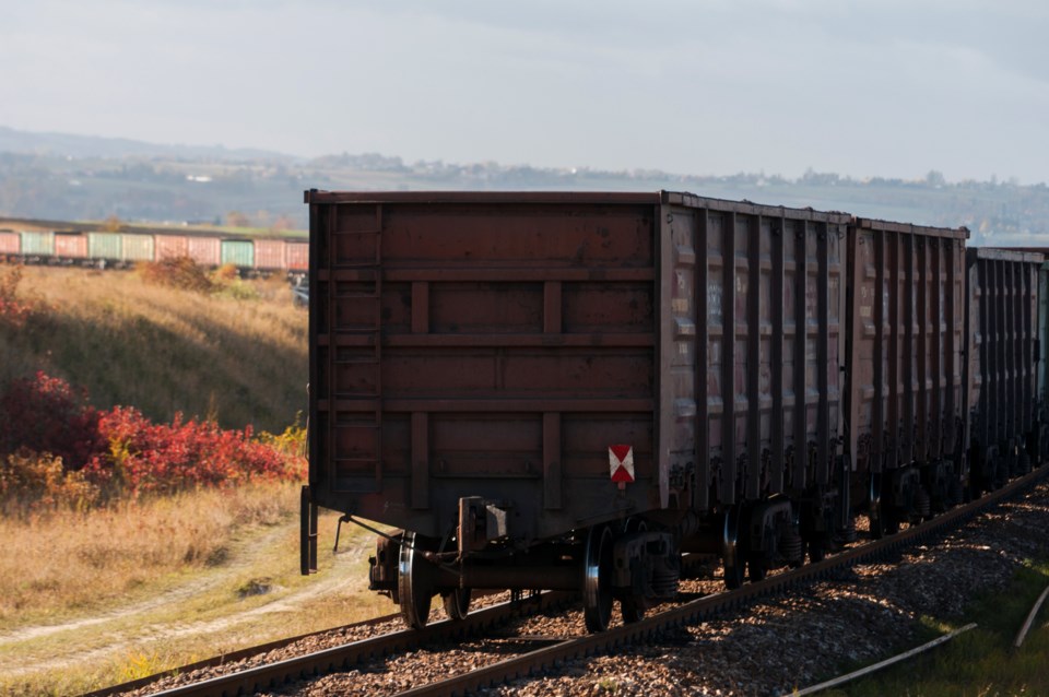 freight rail car stock