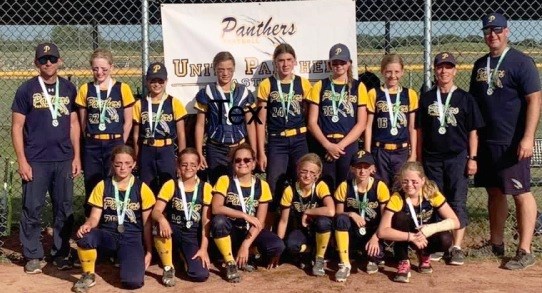 U12 provincial silver medallists are: Ryan Greenwald, Meryn Greenwald, Tylan Blanchette, Natalie Bertoia, Cierra Ducherer, Myah Wagner, Alivia Suchan, Taryn Pernitsky, Jazen Sittler, Kali Scherr, Kira Purcell, Aspen Gerein and Logan Gerein, along with coaches Scott Purcell and Aaron Mitzel. Photos submitted