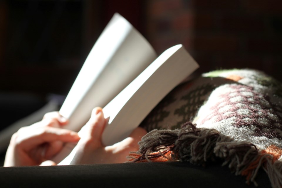 reading-book-unsplash