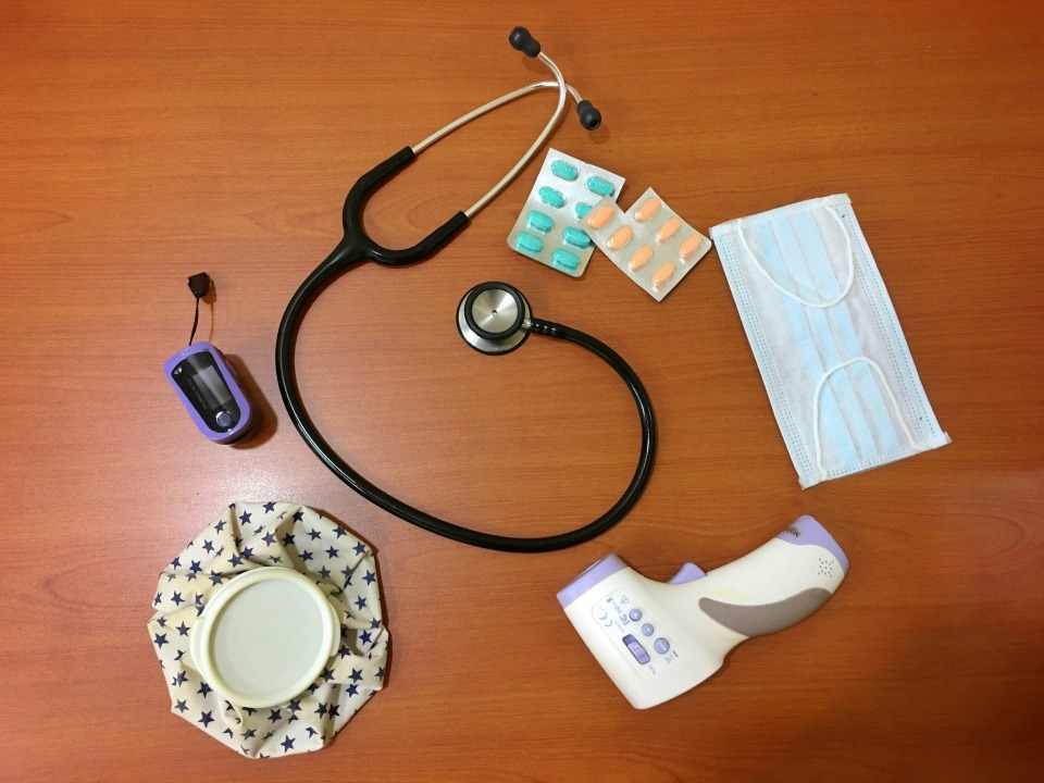 viruses-medical-healthcare-stetoscope