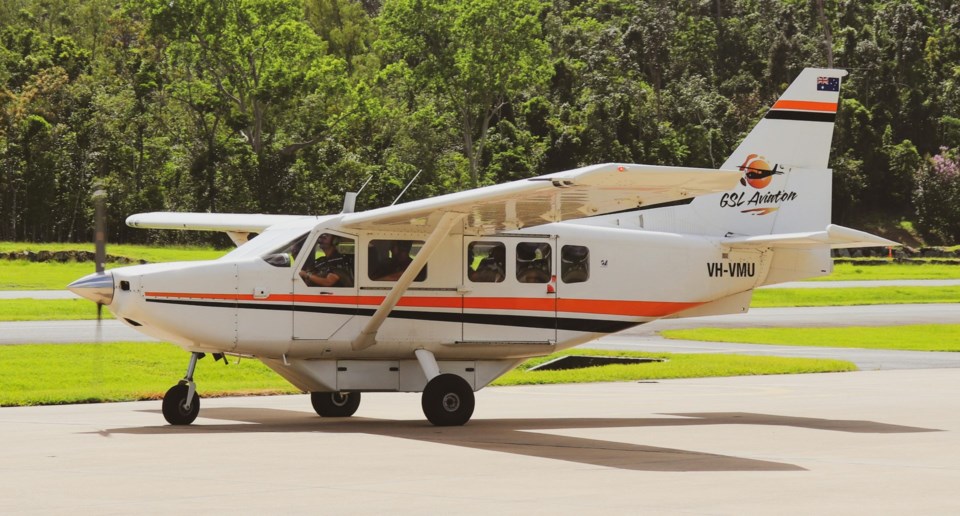 small-plane-0824