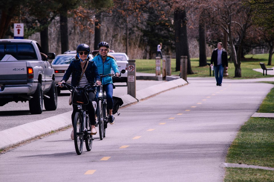 urban-cycling-this-one-0525