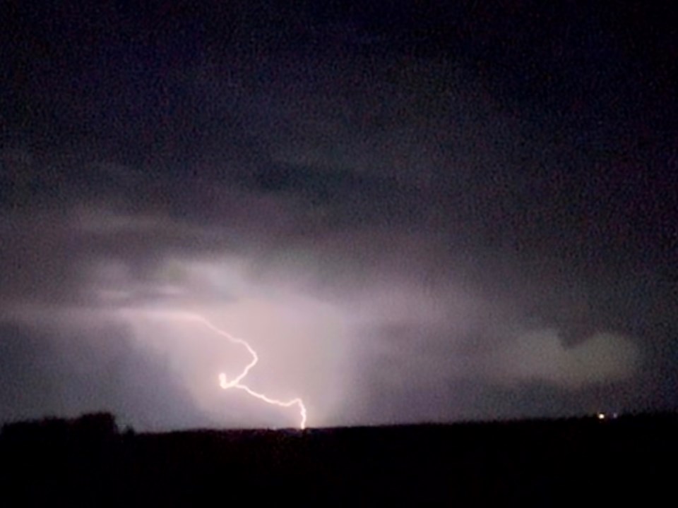 lightningaug19