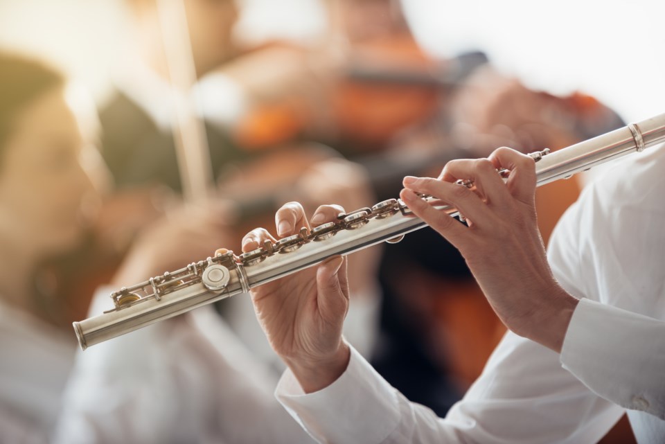 flute AdobeStock_122143498