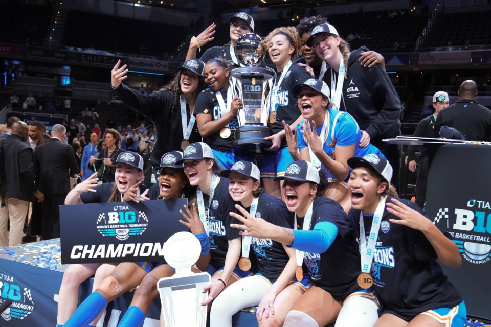 UCLA and South Carolina are 12 in women