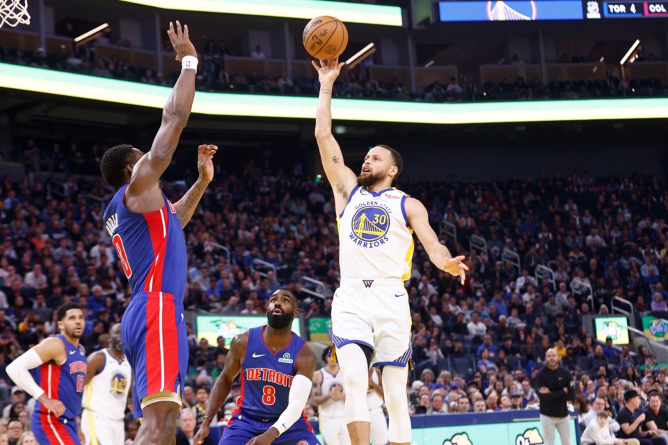 Warriors star Stephen Curry reaches 25,000 career points - SooLeader
