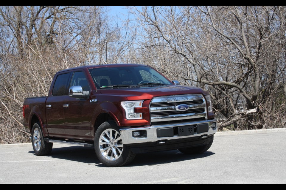 2016 Ford F-150 Lariat FX4 Crew Cab Credit Michel Deslauriers