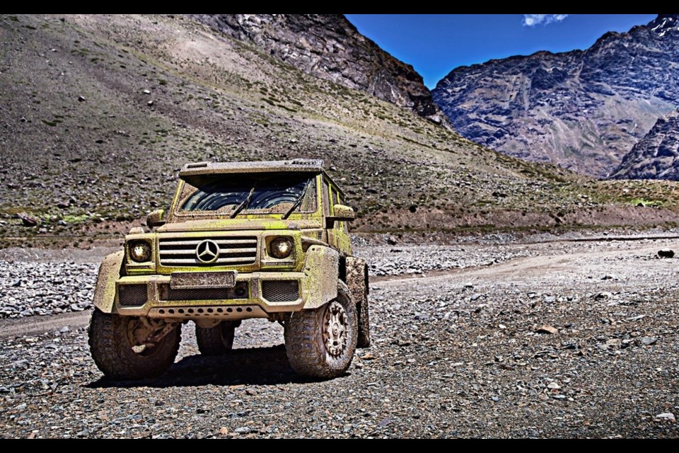 Mercedes-Benz G-Class 4x4 Squared Credit Mercedes-Benz