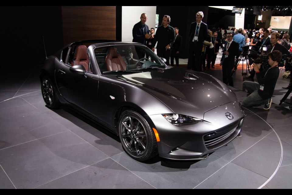 2017 Mazda MX-5 RF  Credit