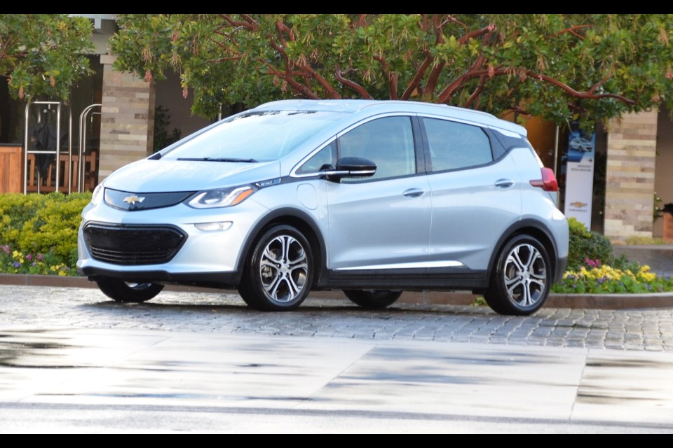 2017 Chevrolet Bolt EV Credit Alain Morin