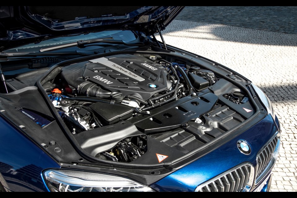2017 BMW 650i xDrive Cabriolet Credit BMW AG