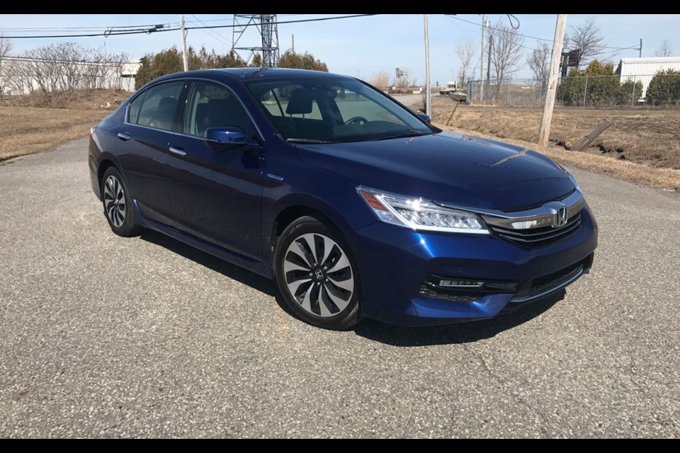 2017 Honda Accord Hybrid Credit Danny Geraghty