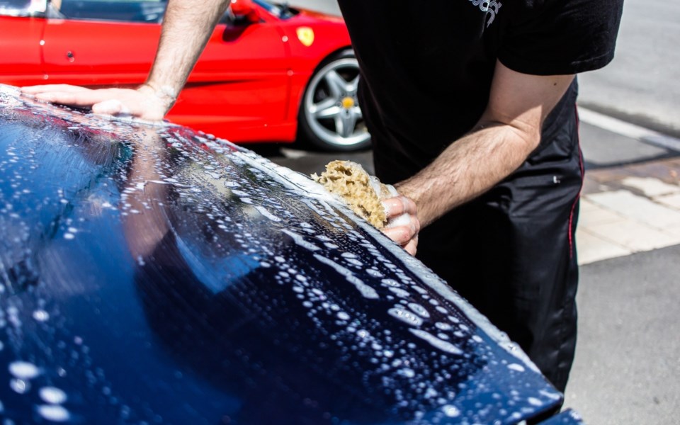 299410_used_vehicles_how_to_make_your_paint_shine_again