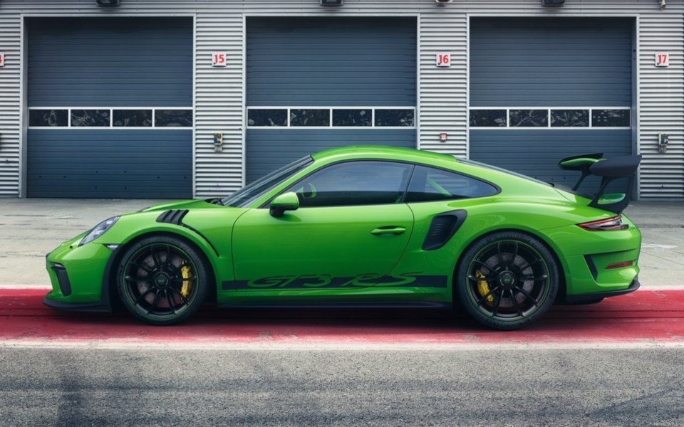 325729_porsche_911_gt3_rs_2019_520_chevaux