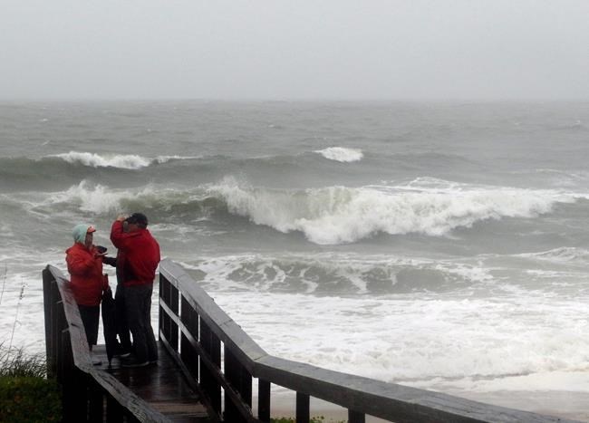 Hurricane Joaquin forecast to miss Atlantic Canada, remain well offshore