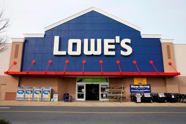Lowe's to meet Quebec suppliers, raising speculation about store expansion
