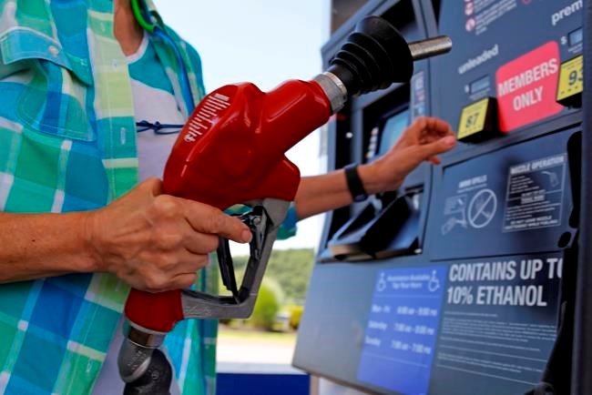 Consumer prices fall 0.2 per cent in September, pulled down by freefall in gasoline prices