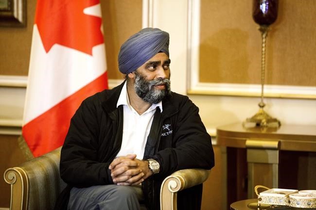 Sajjan tours front lines, talks rebooted training mission with Iraqis-Kurds