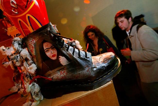 Dr martens sale clearance usa