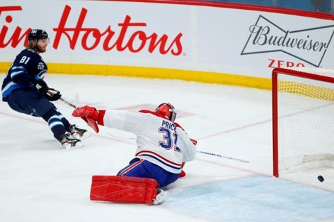 Colin White scores two goals to lead Ottawa Senators to a 6-1 win