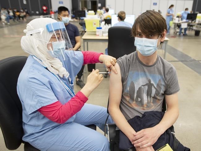 Een blik op COVID-19-vaccins in Canada op zondag 16 mei 2021