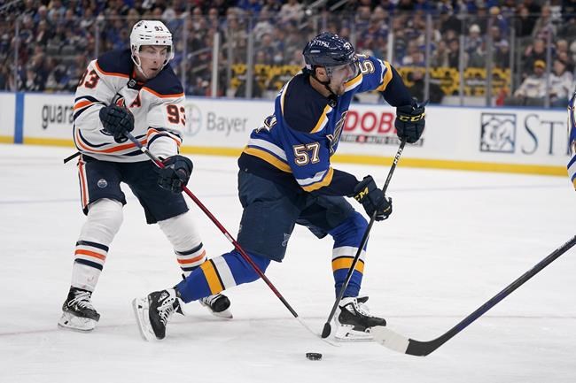 Oilers' Yamamoto scores in last minute in 5-4 win over Blues