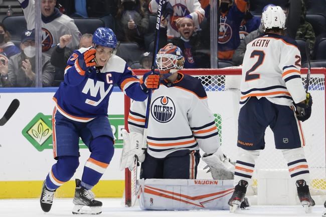 Noah Dobson overtime goal gives Islanders 3-2 win over Oilers