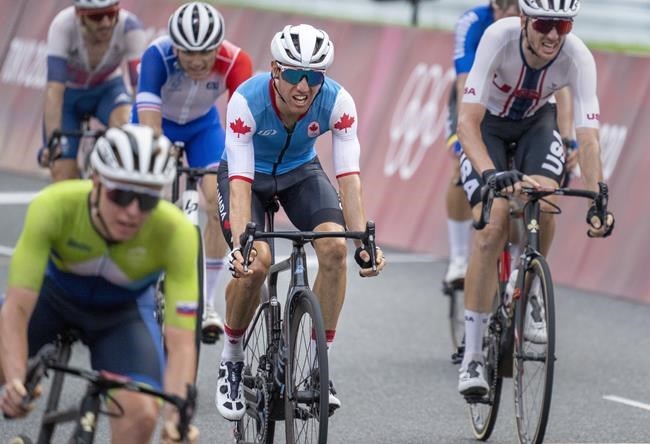 Le coureur canadien Michael Woods cherche à faire passer son cyclisme au niveau supérieur en 2022