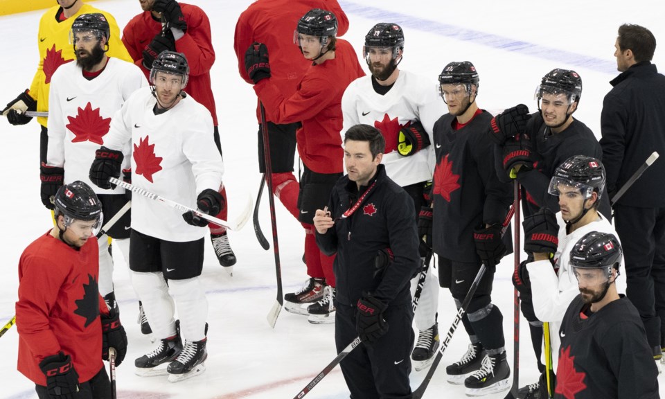 Canada defends Olympic ice hockey gold with 3-0 win over Sweden, Winter Olympics  2014: ice hockey