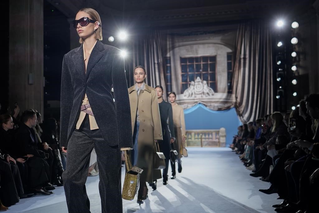 Tory Burch deconstructs classic style in new NYFW collection - Coast  Reporter