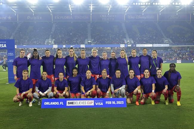 CANADA Women s soccer teams to wear purple wristbands during