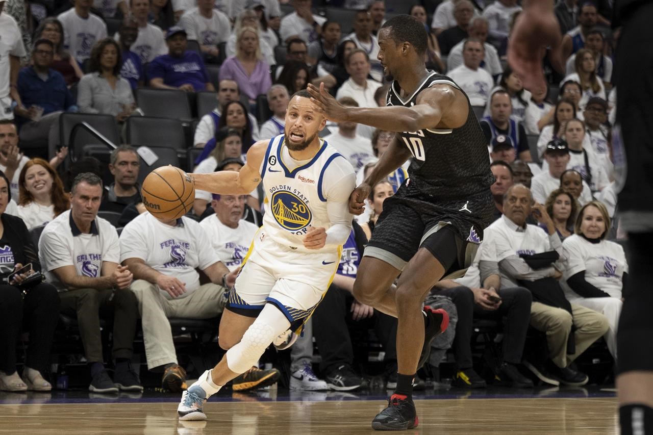 Malik Monk spurs Kings in big playoff win over Warriors