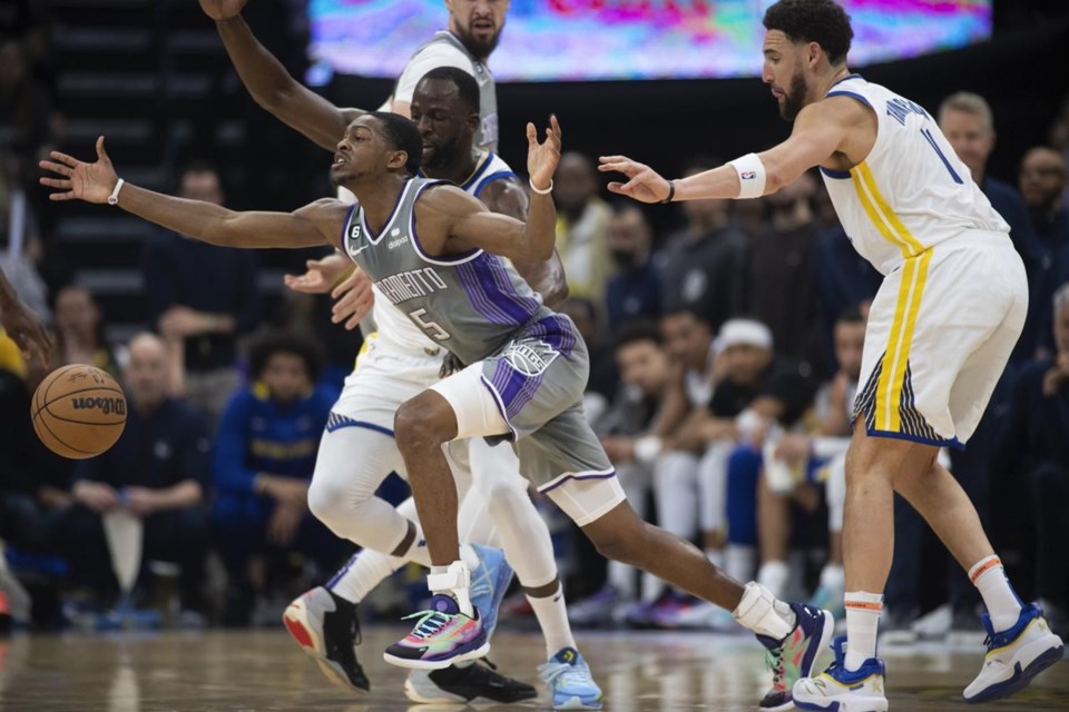 Kings dealt De'Aaron Fox injury ahead of Game 5 vs Warriors