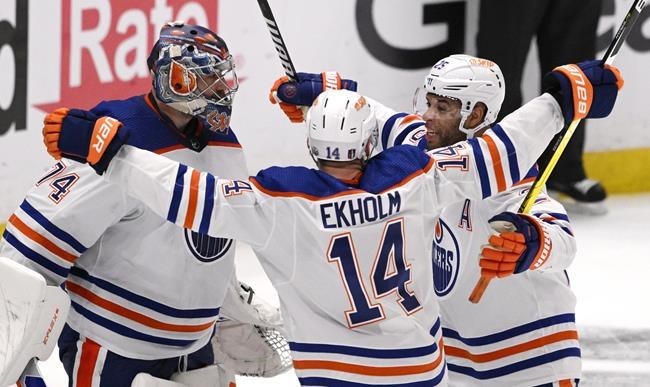 Yamamoto scores late in Game 6 to lift Oilers over Kings, into 2nd round