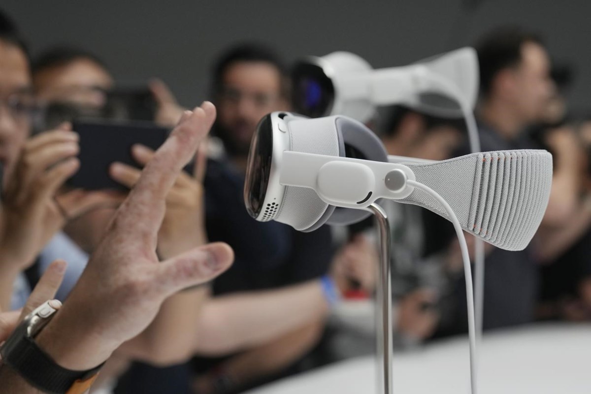 Apple onthult een headset van $ 3.500 terwijl deze zich verdiept in de wereld van virtual reality