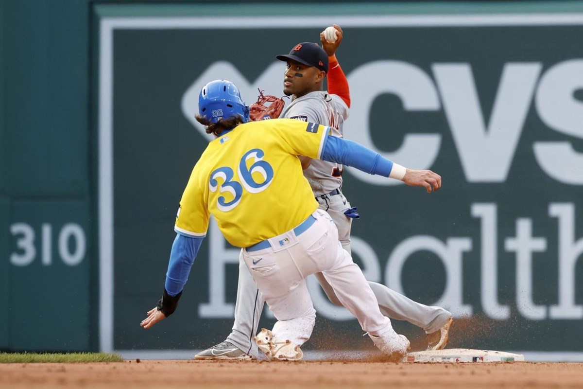 Carpenter hits 2 HRs, Tigers go deep over Green Monster 4 times in 6-2 win  over Red Sox