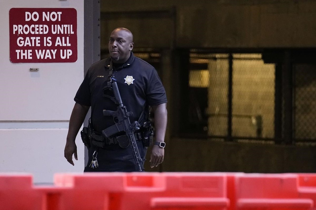 Georgia court website publishes, then takes down, list of criminal charges against Trump