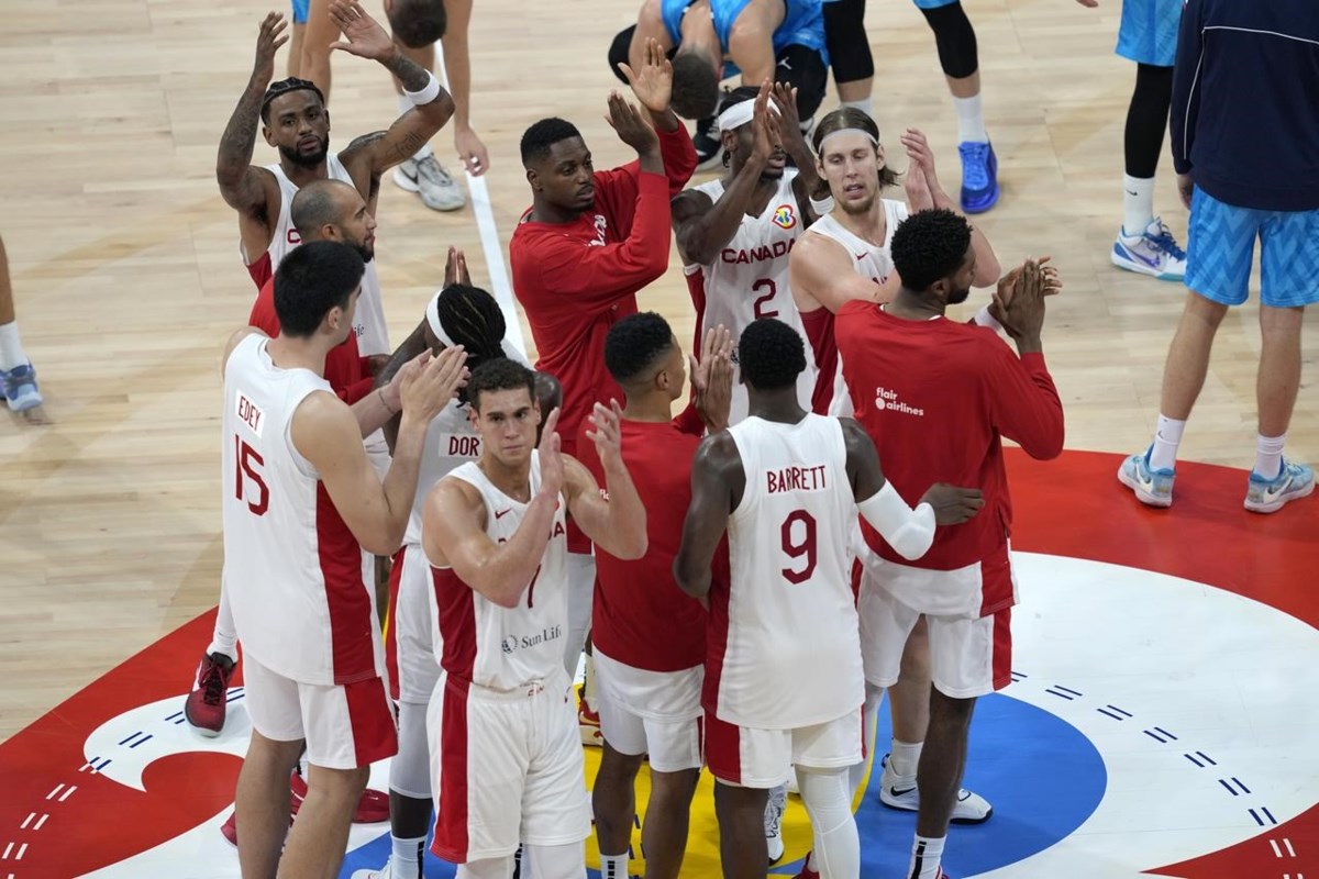 Canadian men's basketball team clinches Olympic berth en route to