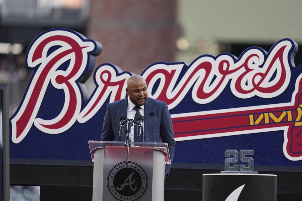 Braves to retire No. 10 in honor of Chipper Jones