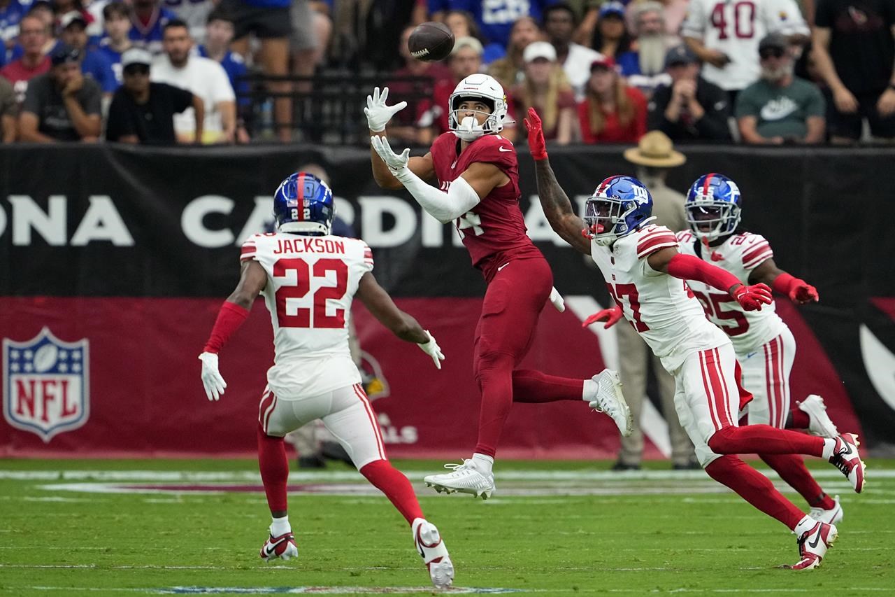 Daniel Jones throws for 321 yards, Giants rally from 21-point deficit to  beat Cardinals 31-28, Sports