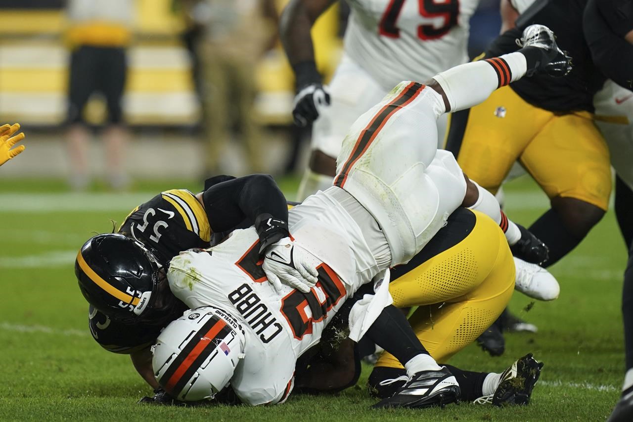 T.J. Watt's scoop-and-score lifts Steelers past Browns 26-22 as