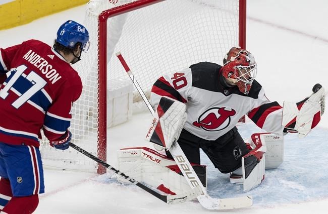Trojbodový večer Jacka Hughesa vedie v prípravnej sezóne Devils nad Canadiens 4:2
