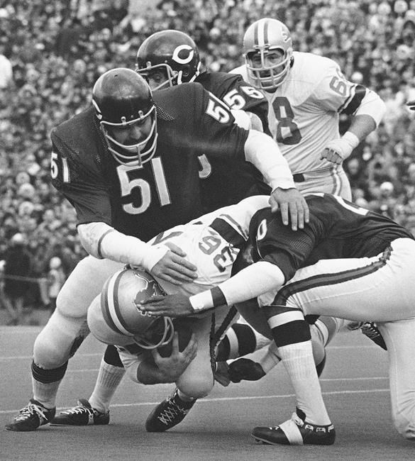 Dick Butkus, fearsome Hall of Fame Chicago Bears linebacker, dies at 80 -  WesternWheel.ca