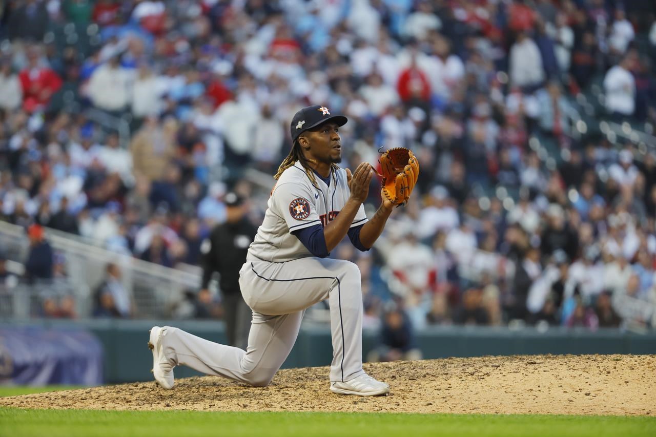 Abreu plays long ball as Astros rout Twins 9-1, take 2-1 ALDS lead - Prince  George Citizen