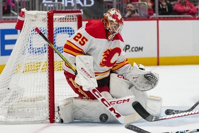 Mangiapane paces Flames to season-opening 5-3 win over Jets - The