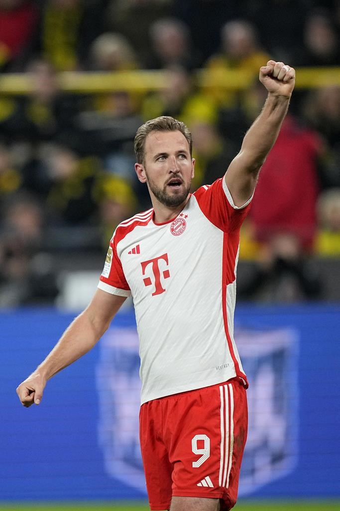 Bayern Munich wins 10th straight Bundesliga title, beats Dortmund