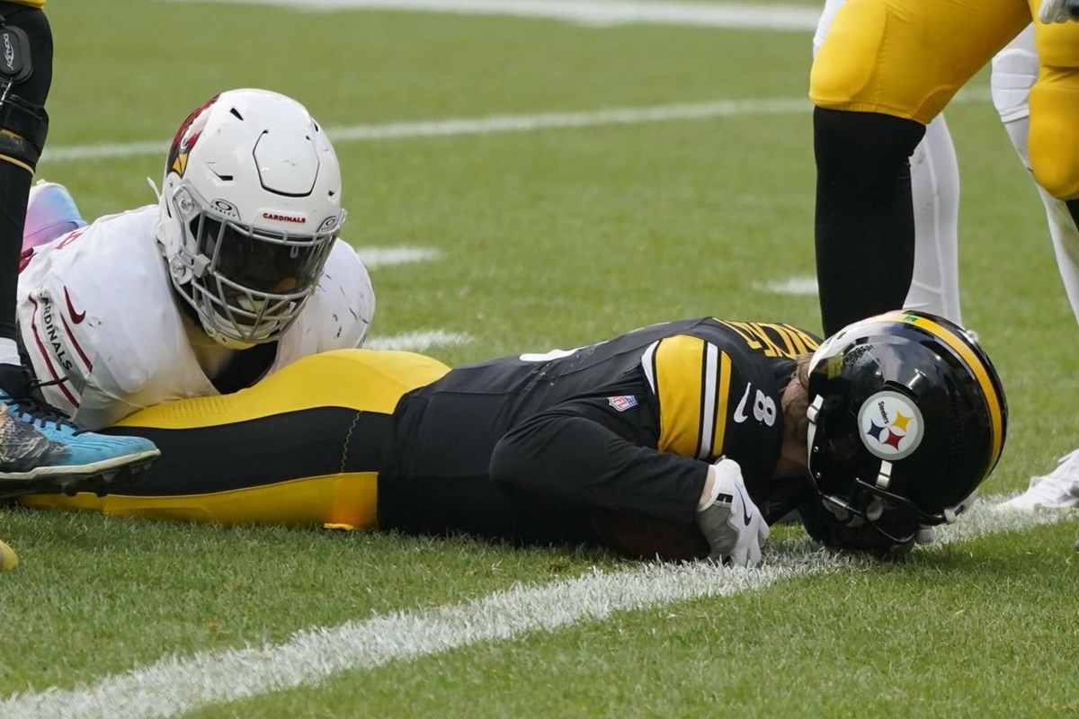 steelers-and-cardinals-game-delayed-twice-for-inclement-weather-before