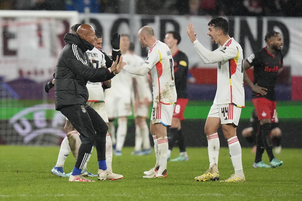 Sociedad beats Benfica 3-1 and reaches Champions League knockout stage for  2nd time in its history