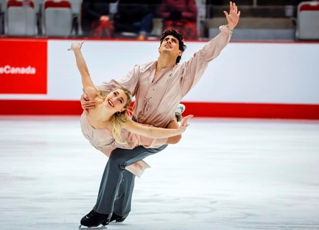 Piper et Gilles en or aux Quatre Continents alors que le Canada remporte deux médailles en danse sur glace